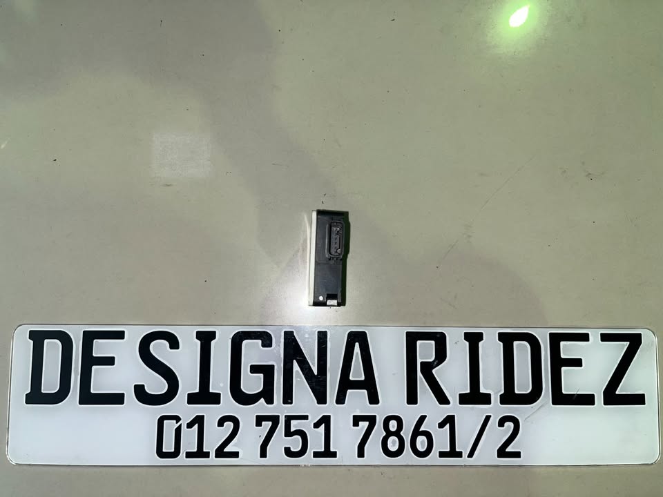 BMW F01 7-SERIES/F02 ADAPTIVE CRUISE CONTROL RADAR SENSOR AVAILABLE. - Private Seller