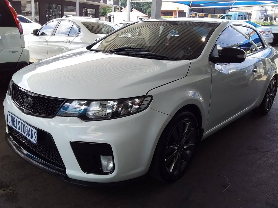 2010 model Kia Cerato koupe manual