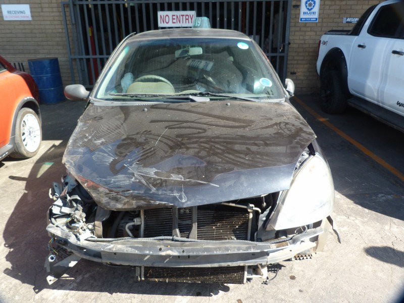 Renault Clio II 1.2 16V Manual Black - 2005 STRIPPING FOR SPARES - Private Seller Renault Clio II 1.2 16V Manual Black - 2005 STRIPPING FOR SPARES - Private Seller