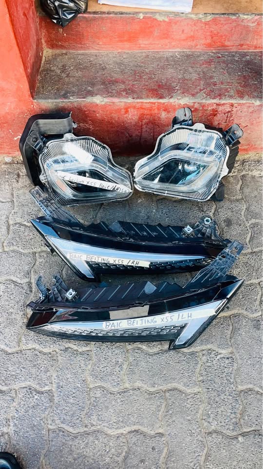 BAIC Beijing X55 Headlights - Private Seller BAIC Beijing X55 Headlights - Private Seller