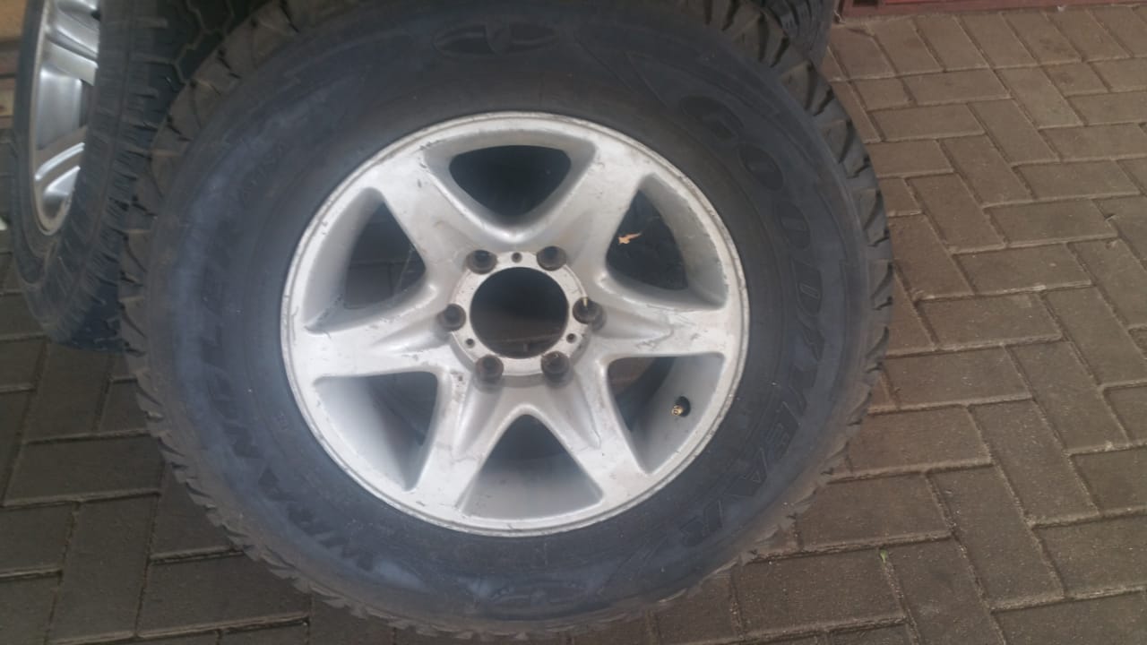 Izuzu 6 hole Rims - Private Seller Izuzu 6 hole Rims - Private Seller