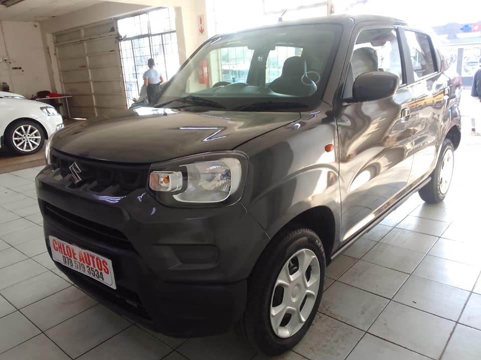 2022 SUZUKI SPRESS 1.0 MANUAL PETROL FULL SERVICE HISTORY LEATHER INTERIOR 3000KM REVERSE CAMERA