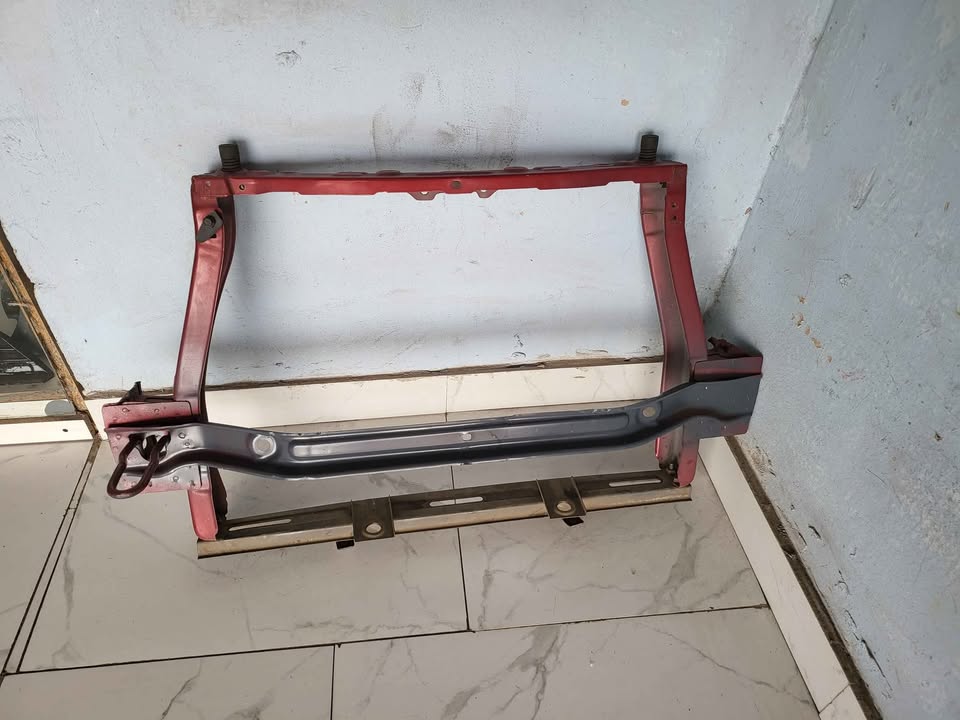 Renault Kwid Cradle for sale