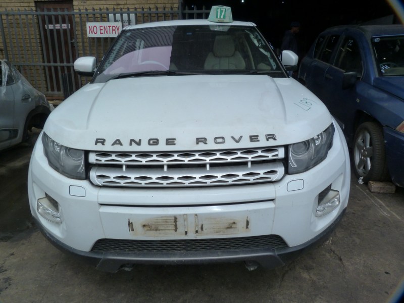 Land Rover Evoque 2.2 SD4 Prestige Coupe AT White - 2011 STRIPPING FOR SPARES - Private Seller Land Rover Evoque 2.2 SD4 Prestige Coupe AT White - 2011 STRIPPING FOR SPARES - Private Seller