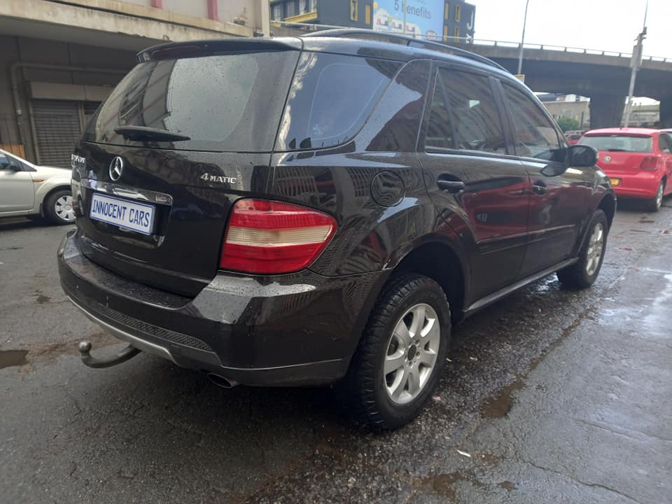 2008 MERCEDES BENZ ML320 CDI DIESEL, AUTOMATIC TRANSMISSION, BLACK COLOUR, 110000KM