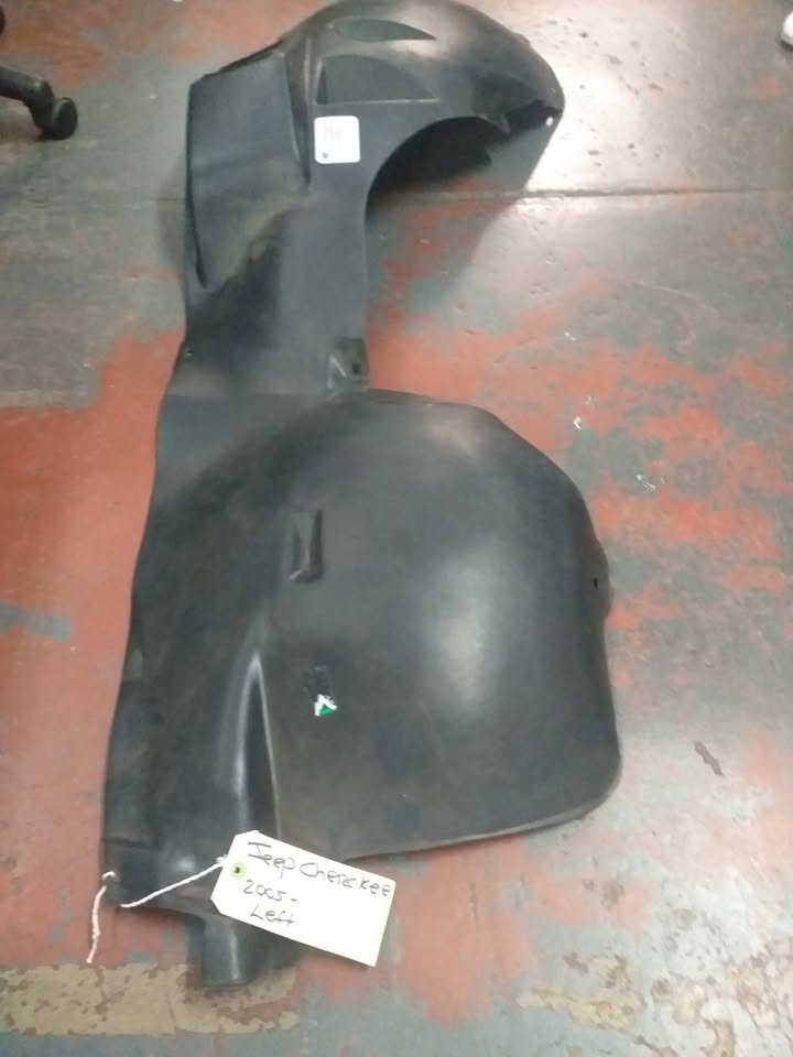 JEEP CHEROKEE FENDER LINER 2005 - Private Seller JEEP CHEROKEE FENDER LINER 2005 - Private Seller