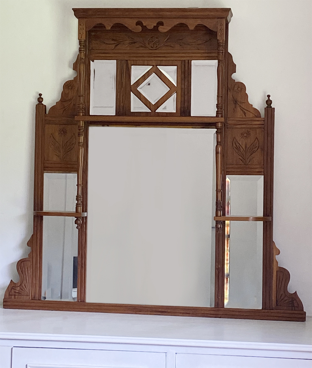 Vintage Mirror H118cm x W94cm  Good condition Vintage Mirror H118cm x W94cm  Good condition