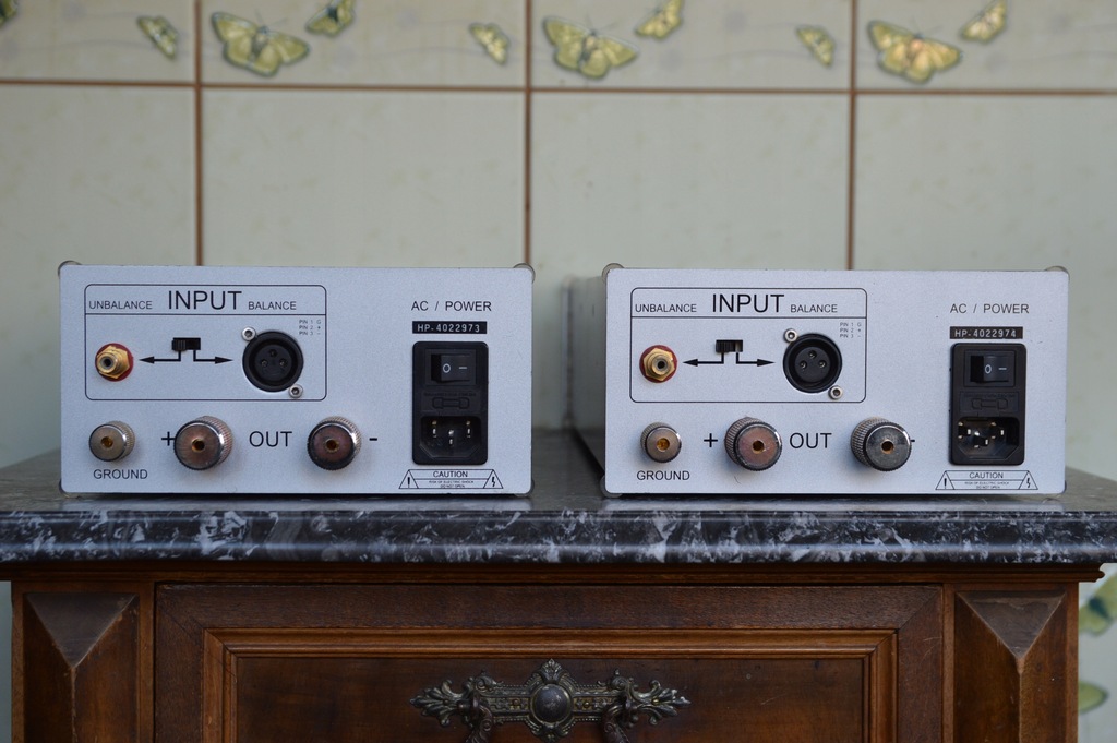 Hyperion BEC-MONO Class A Mono Block Power Amplifiers.