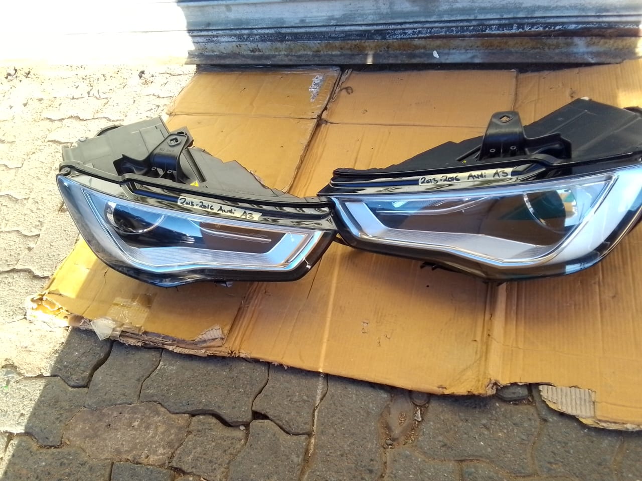 (2013-2016) AUDI A3 LHS AND RHS LED XENON HEADLIGHT FOR SALE - Private Seller (2013-2016) AUDI A3 LHS AND RHS LED XENON HEADLIGHT FOR SALE - Private Seller