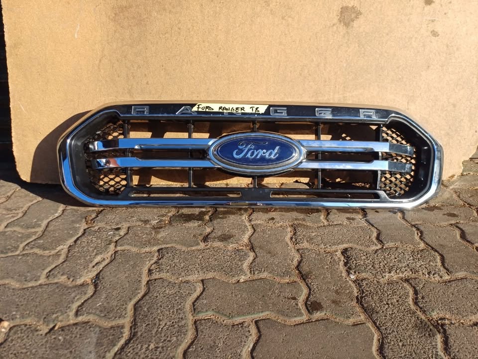 Ford Ranger TS8 Front Grille