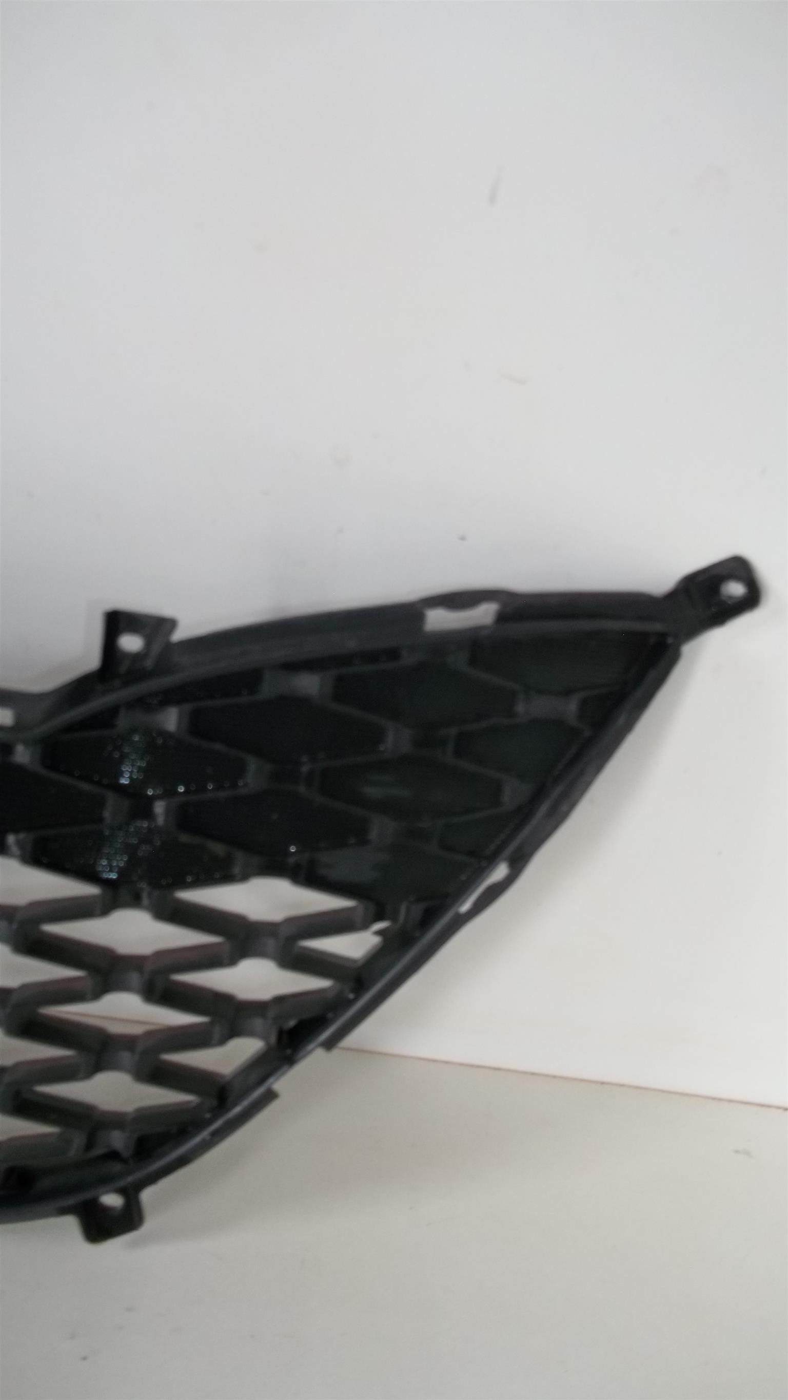 Hyundai I10 grille - Private Seller