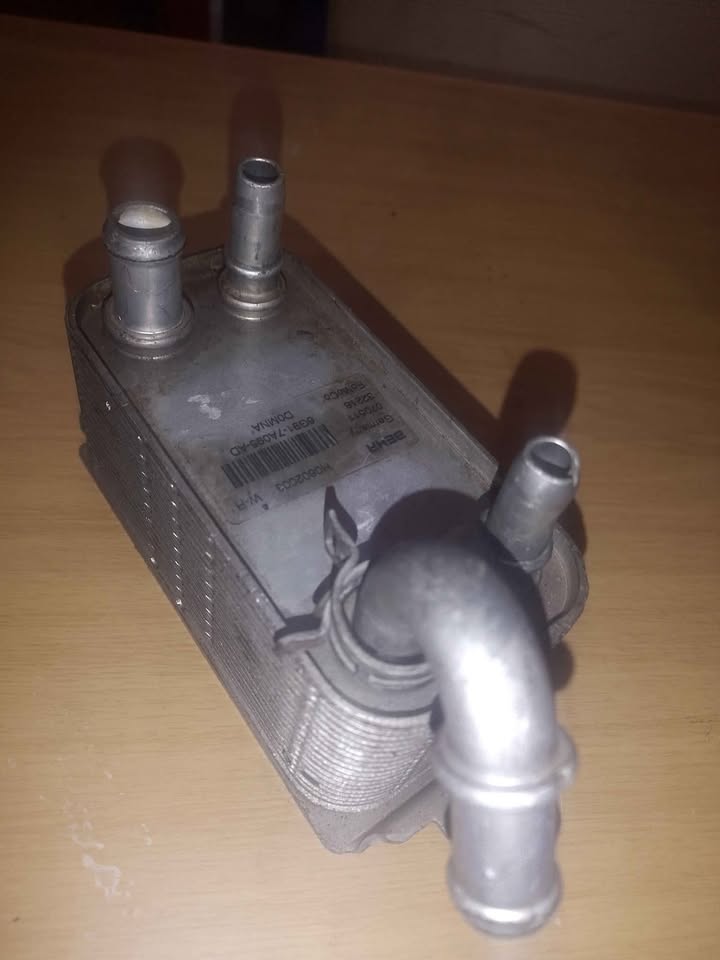 VOLVO XC OIL COOLER FOR SALE (DELIVERY AVAILABLE NATION WIDE) - Private Seller