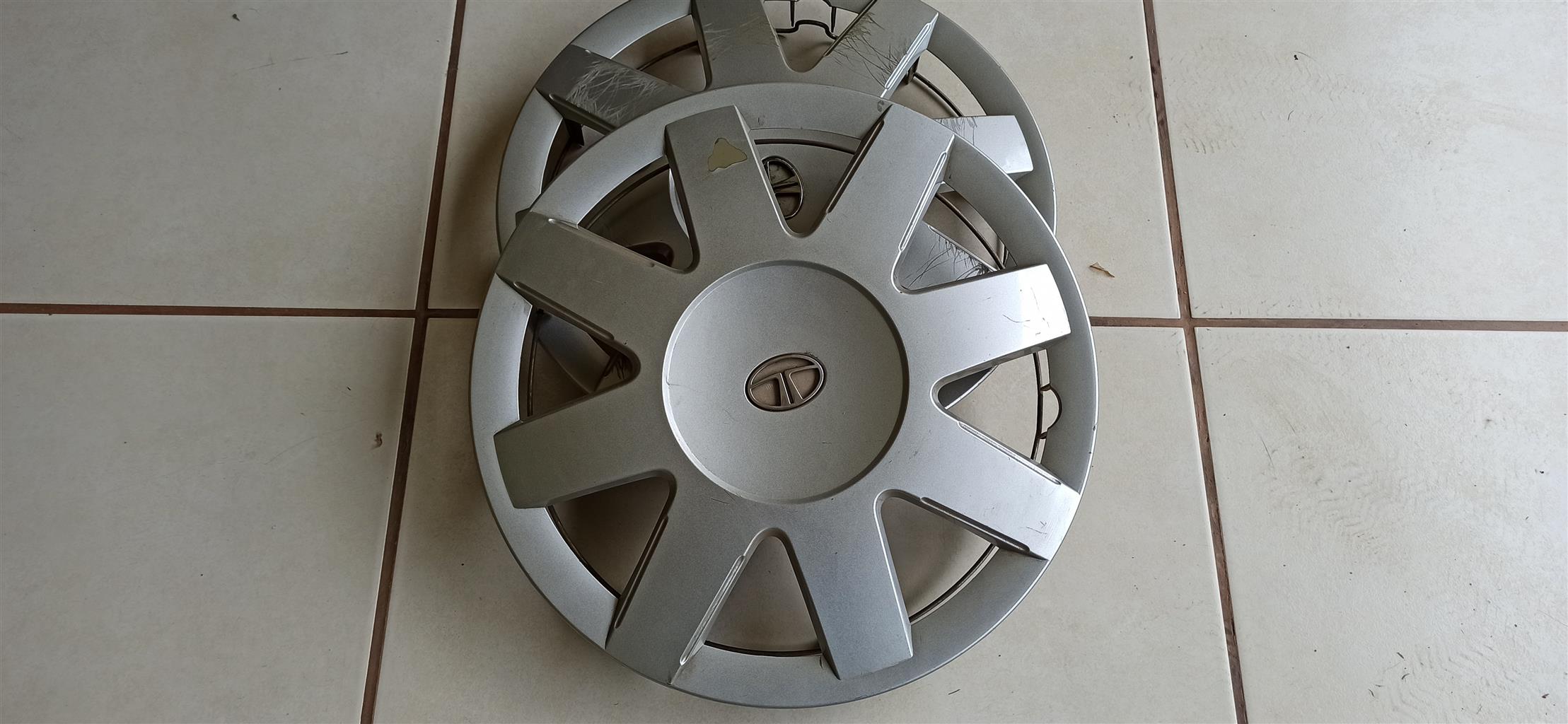 Wheel Cover for Tata Indica All Models - Private Seller Wheel Cover for Tata Indica All Models - Private Seller