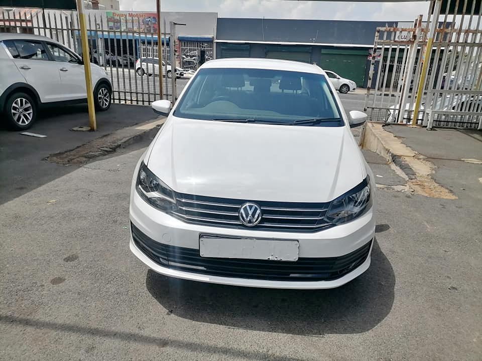 2016 Volkswagen polo 6 1.6 Sedan Comfortline