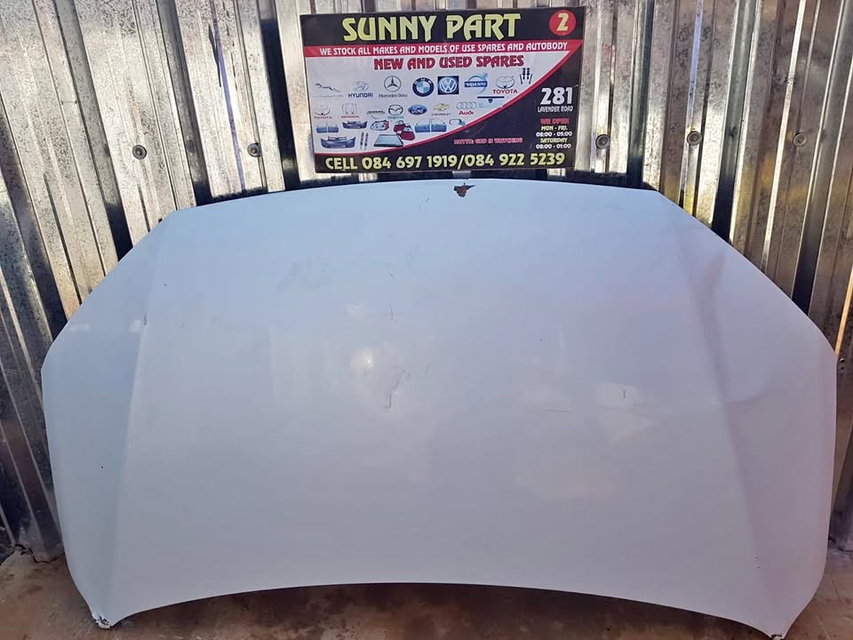 Toyota Urban Cruiser Bonnet - Private Seller Toyota Urban Cruiser Bonnet - Private Seller