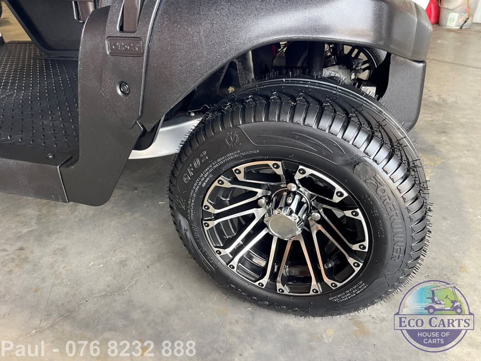 SIX SEATER GOLF CART SHUTTLE FOR SALE - CLUB CAR - PEOPLE MOVER - PERFECT FOR HOTEL / HOSPITAL - Private Seller SIX SEATER GOLF CART SHUTTLE FOR SALE - CLUB CAR - PEOPLE MOVER - PERFECT FOR HOTEL / HOSPITAL - Private Seller