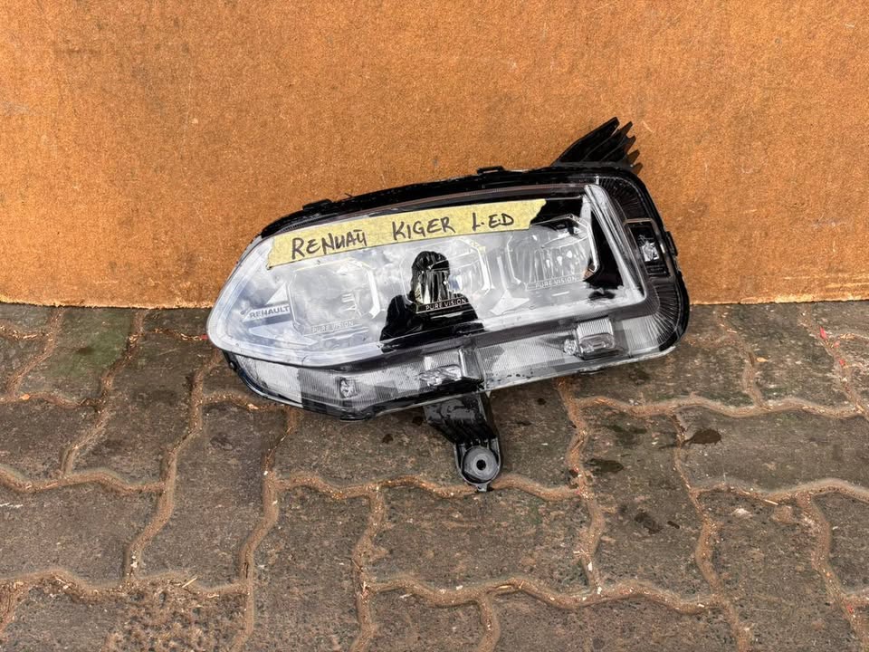 Renault Kiger Headlight LED - Private Seller Renault Kiger Headlight LED - Private Seller
