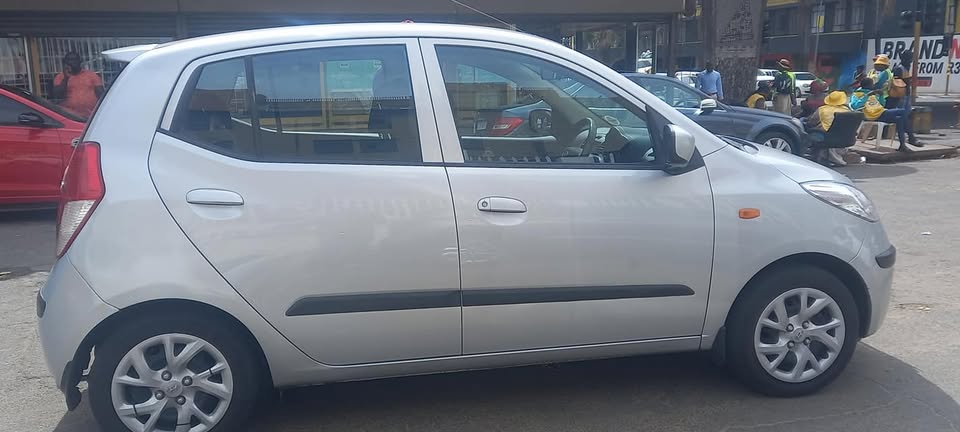 2011 HYUNDAI i10 PETROL, MANUAL TRANSMISSION, MILEAGE 0