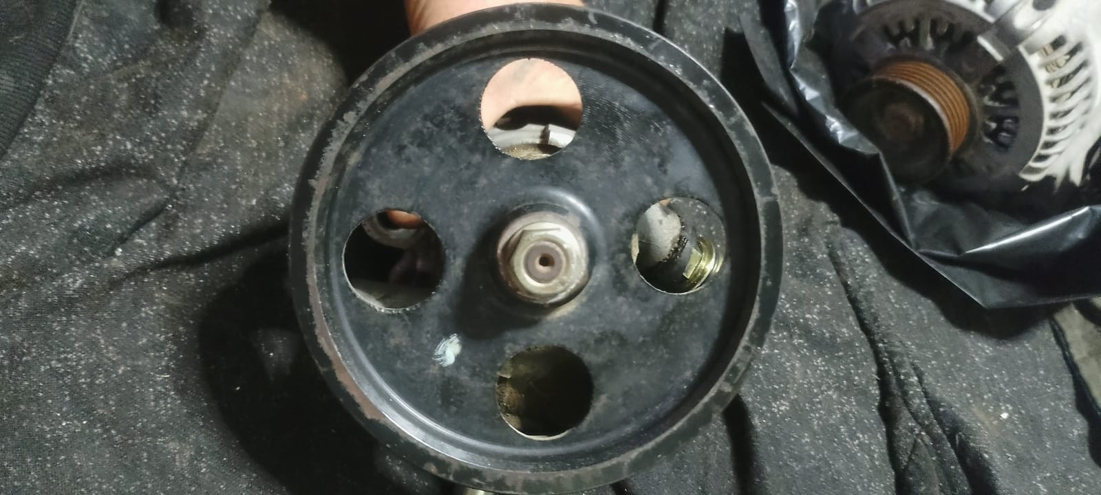 Toyota / Lexus 1UZ-FE Power Steering Pump – Fully Functional - Private Seller Toyota / Lexus 1UZ-FE Power Steering Pump – Fully Functional - Private Seller