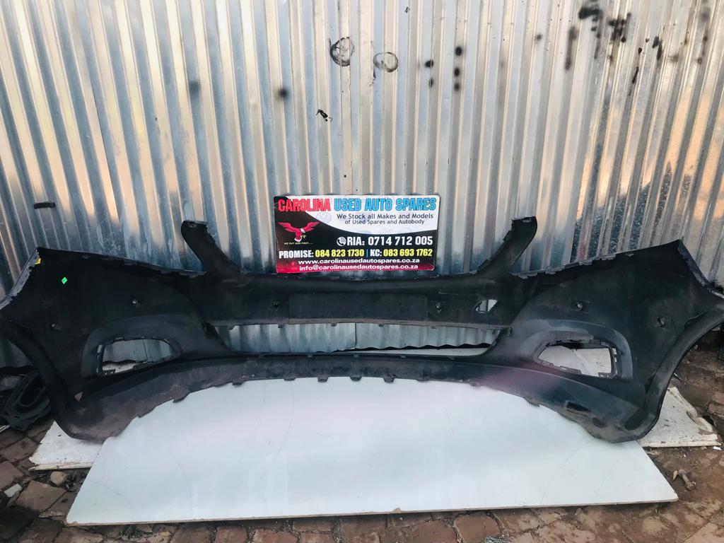 Mercedes Benz W447 VIANO front bumper with pdc holes - Private Seller Mercedes Benz W447 VIANO front bumper with pdc holes - Private Seller