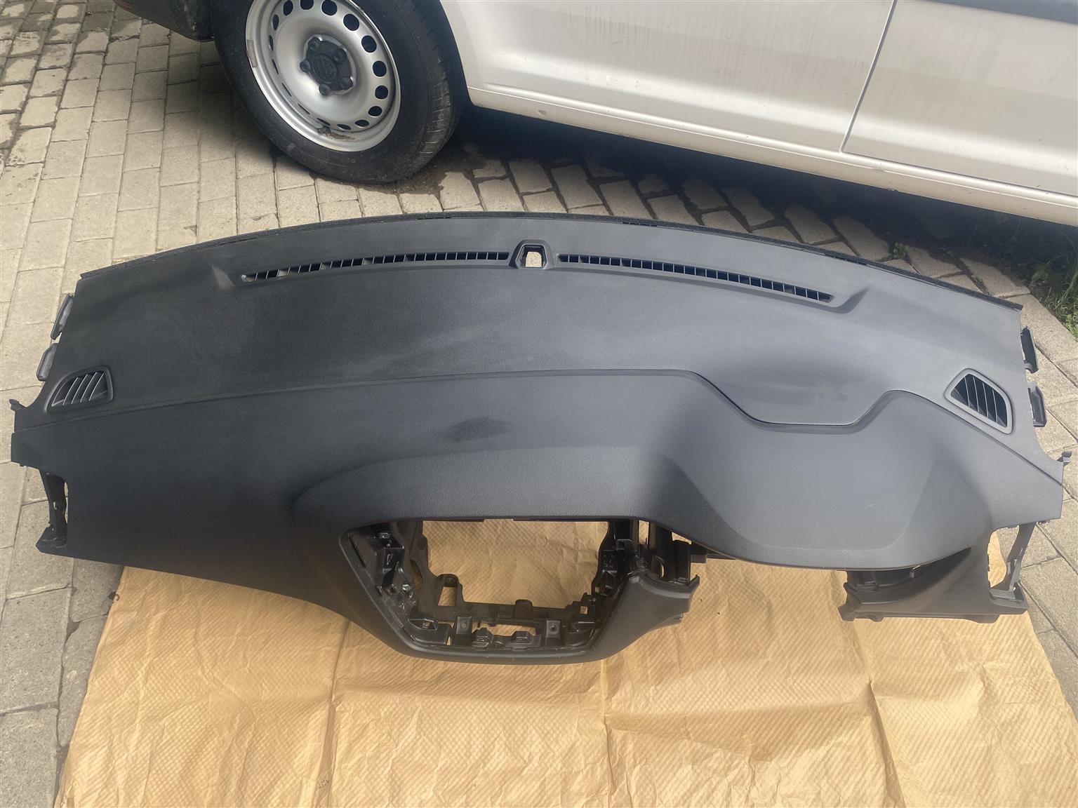 2019 HYUNDAI I20 GRAND DASHBOARD FOR SALE. IN PRISTINE CONDITION - Private Seller