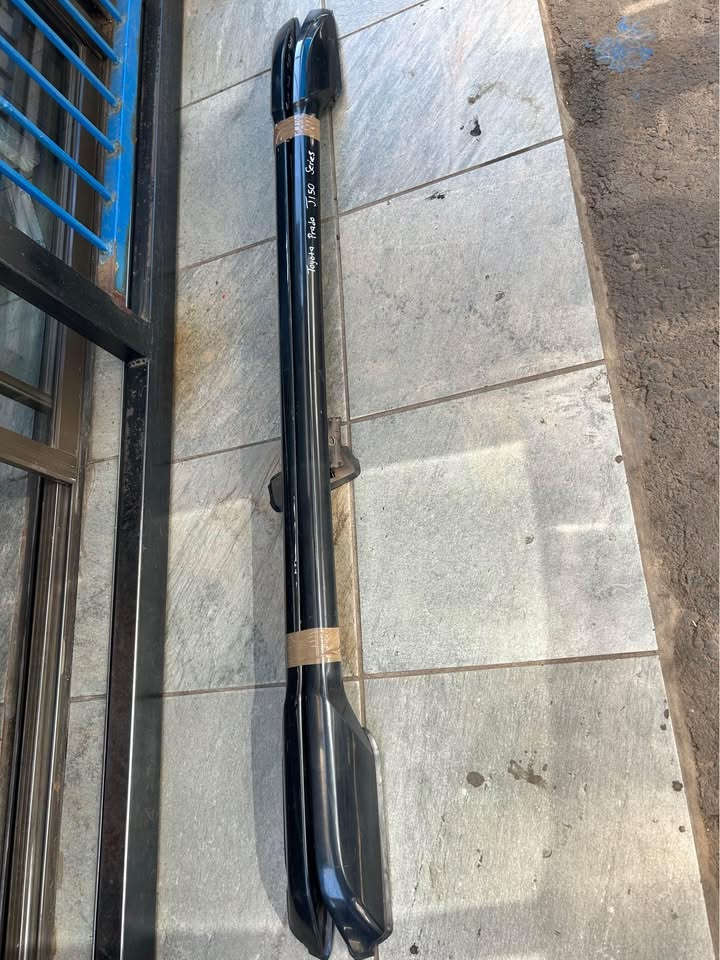 Toyota Prado 150 Roof rails available Call or WhatsApp - Private Seller
