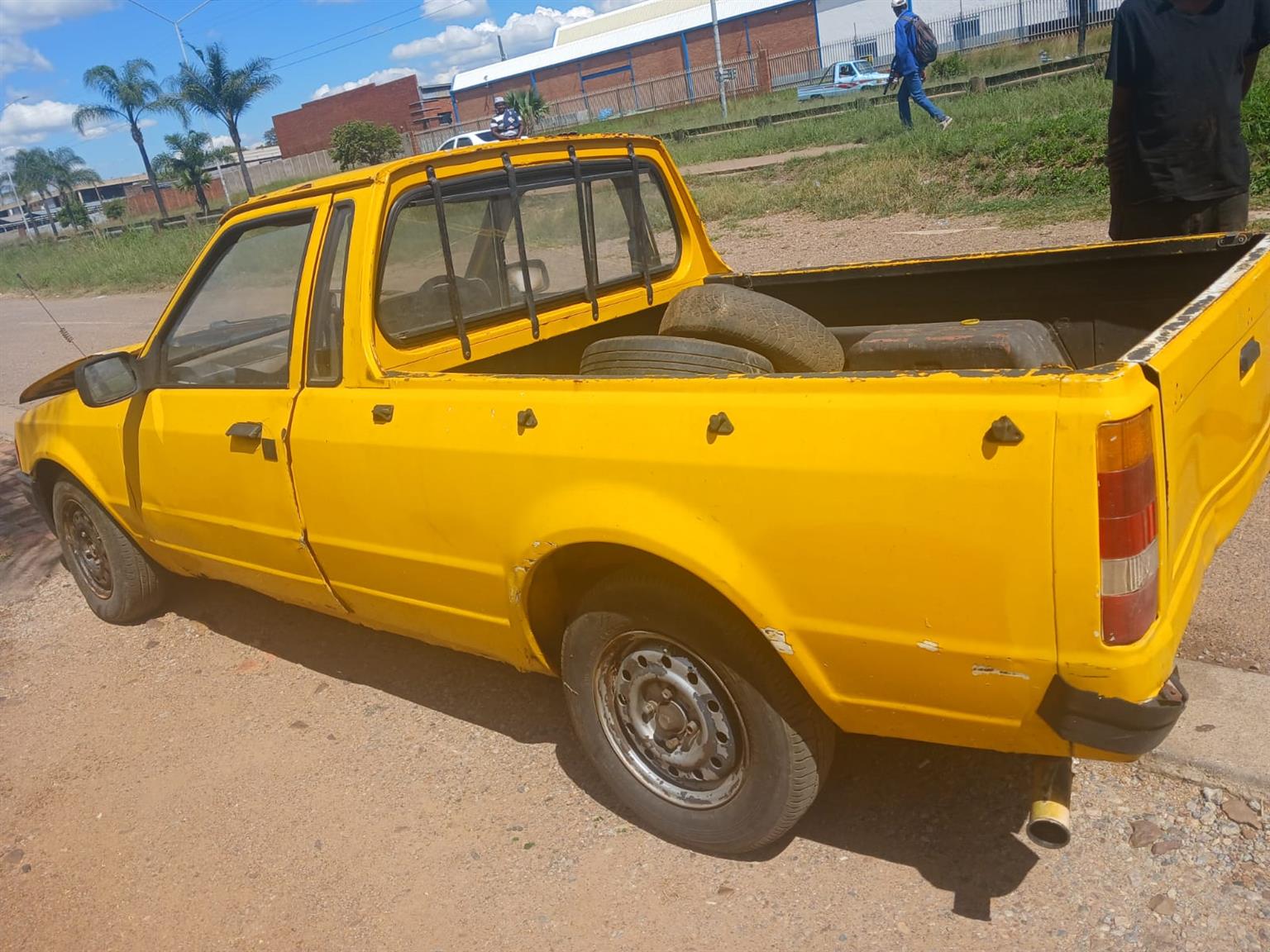 FORD BANTAM FOR STRIPPING CALL FOR INFO - Private Seller FORD BANTAM FOR STRIPPING CALL FOR INFO - Private Seller