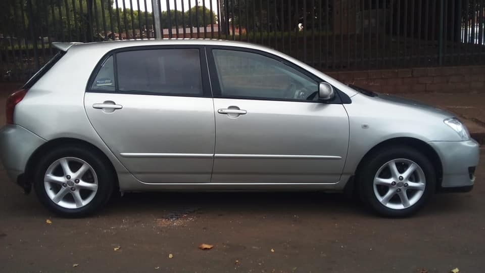 2007 TOYOTA RunX 1.8 RSi PETROL, MANUAL TRANSMISSION, SILVER COLOUR