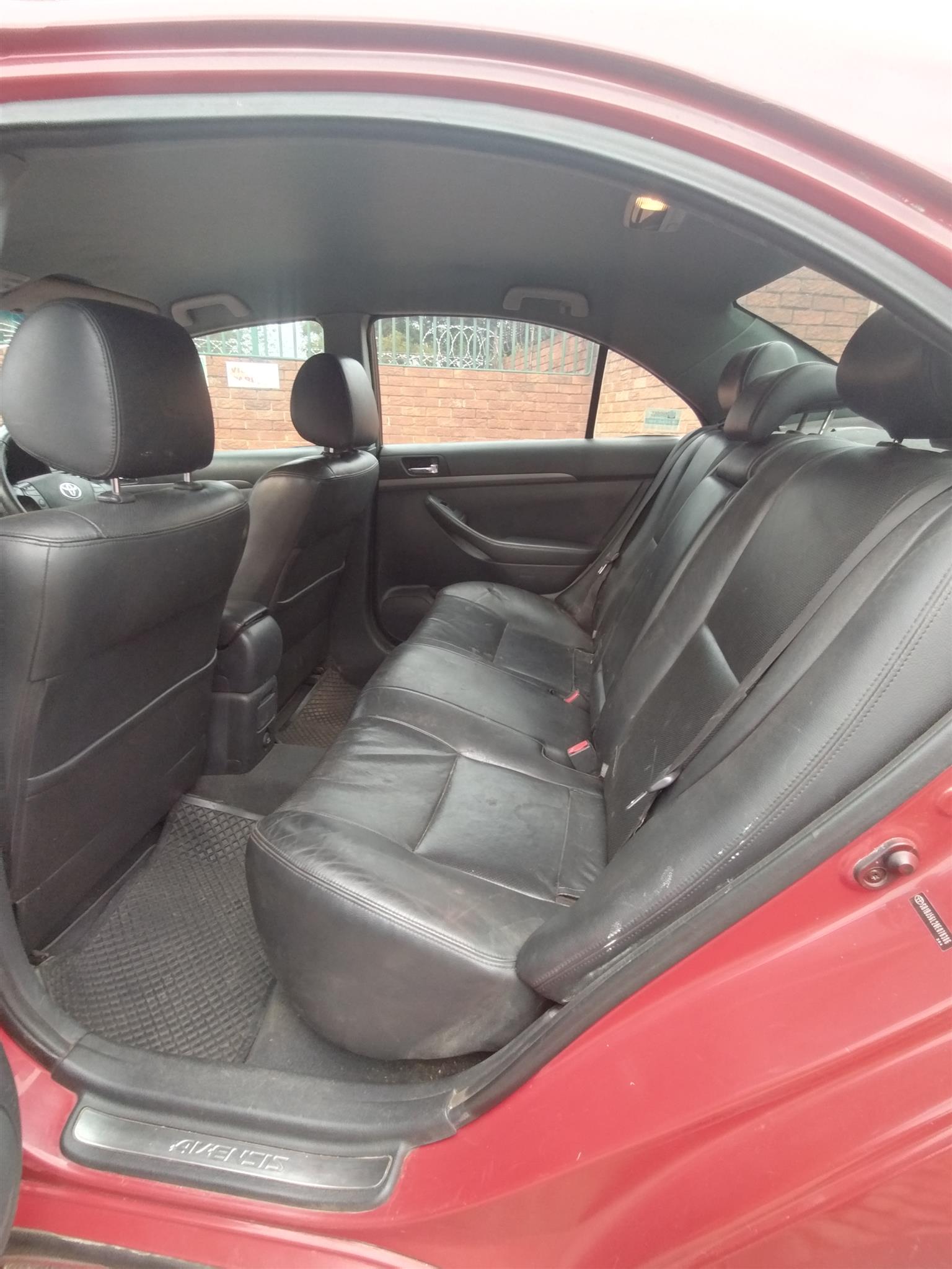Used 2006 Toyota Avensis 2.0 Advanced - Private Seller Used 2006 Toyota Avensis 2.0 Advanced - Private Seller
