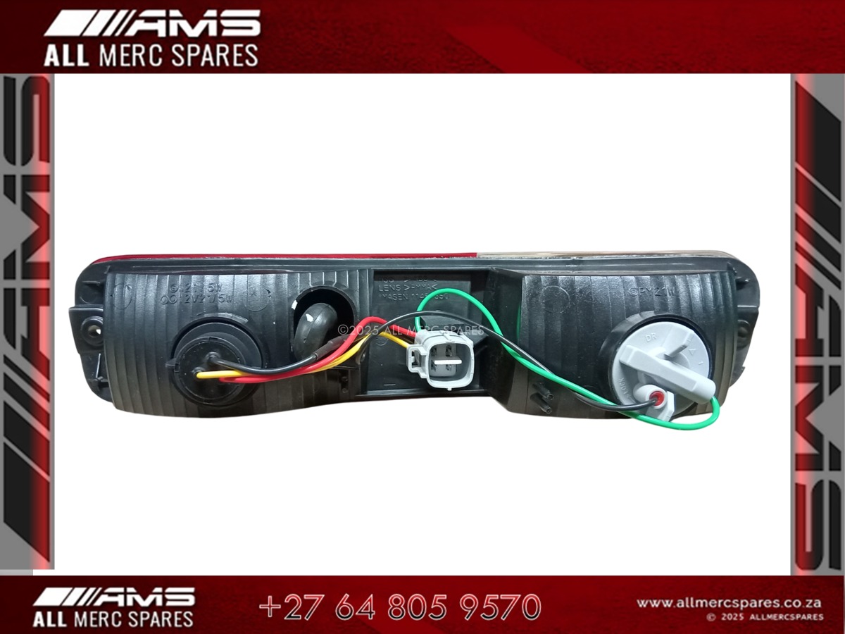 NEW MITSUBISHI PAJERO GEN 4 RED + WHITE BUMPER LIGHT LEFT SIDE FOR SALE - Private Seller NEW MITSUBISHI PAJERO GEN 4 RED + WHITE BUMPER LIGHT LEFT SIDE FOR SALE - Private Seller