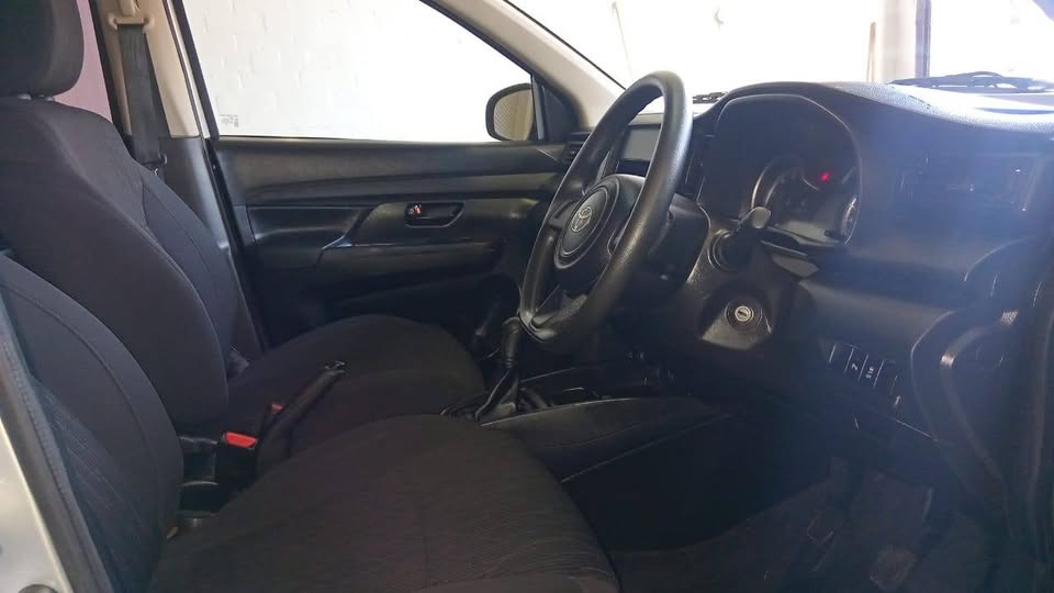 2023 Toyota Rumion 1.5 manual 7 seater for sale