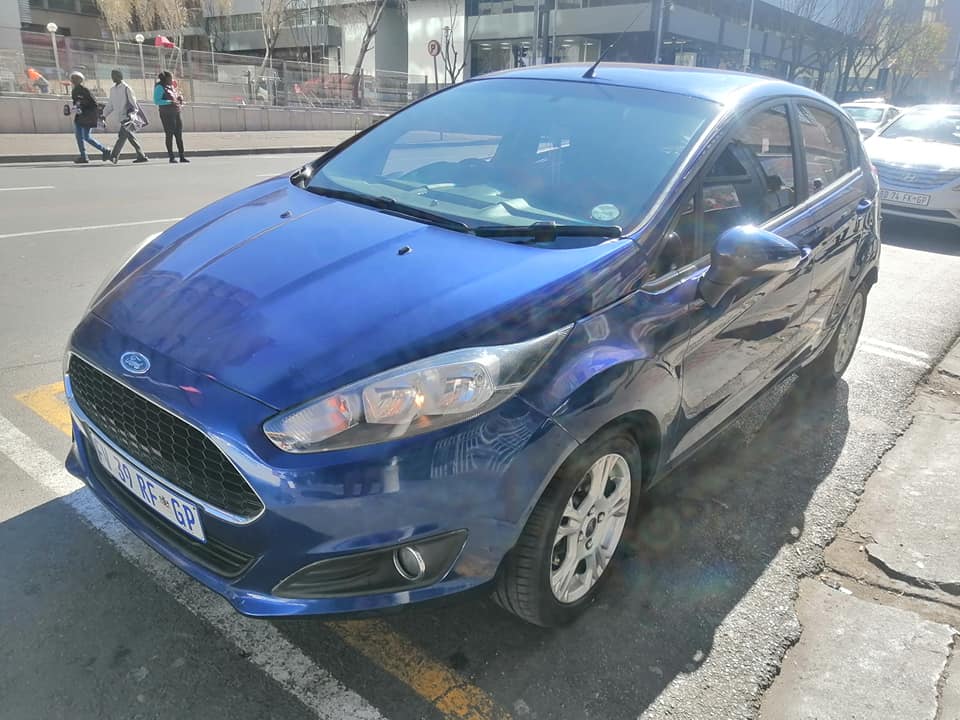 2017 Ford Fiesta 1.4 Automatic 73000km