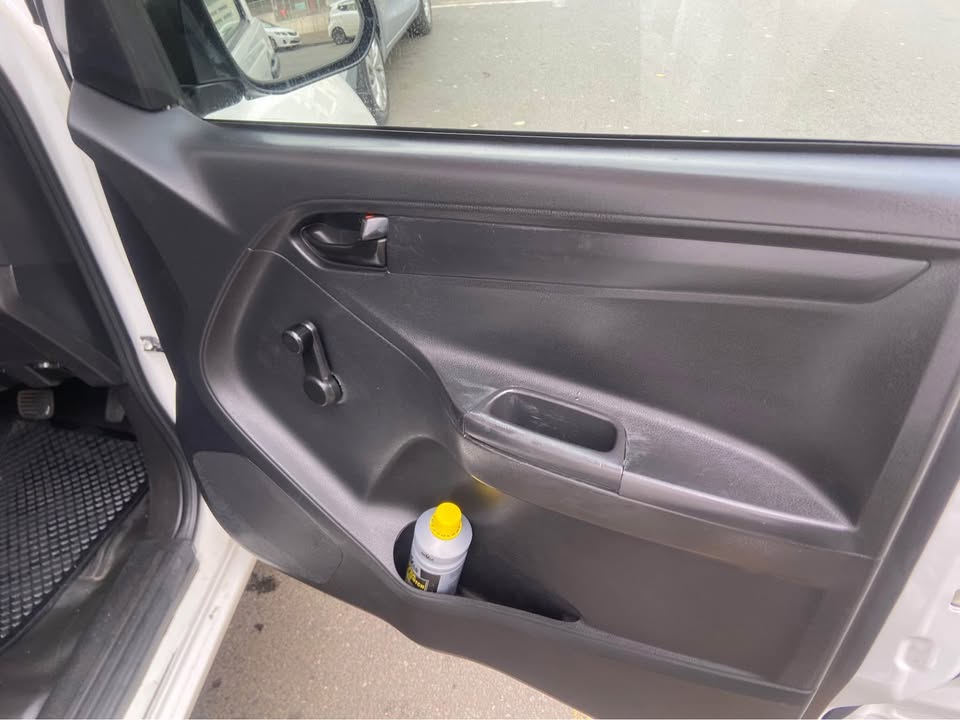 2017 Isuzu KBkm Manual Diesel