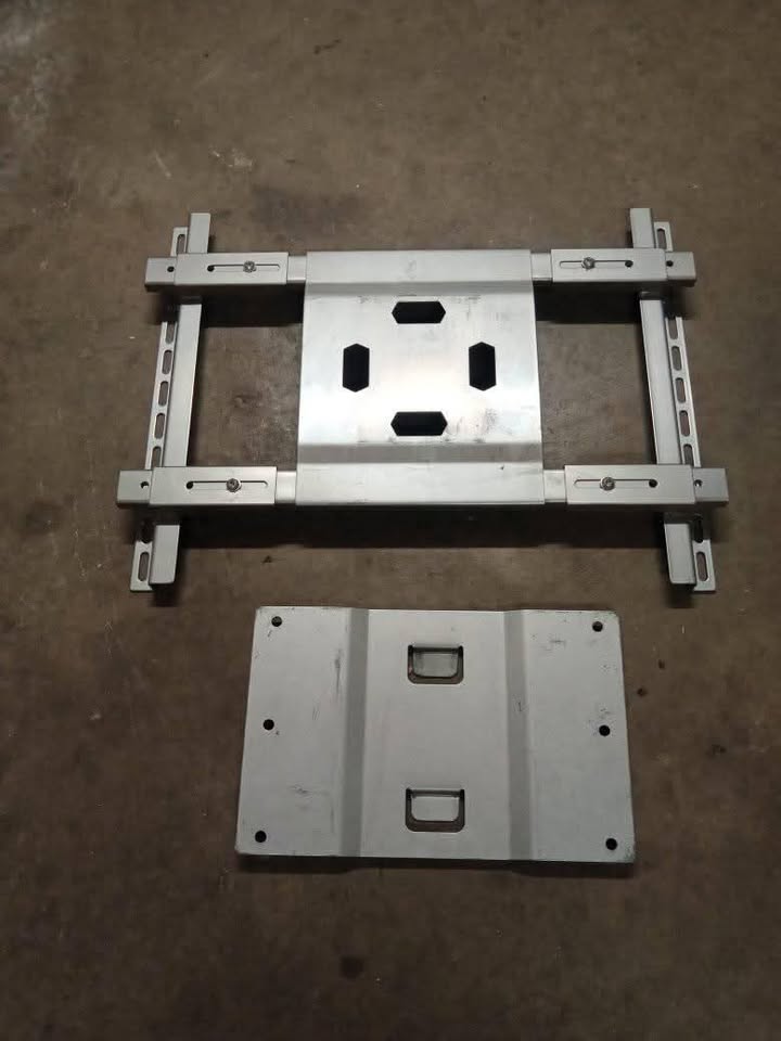 Heavy duty TV bracket