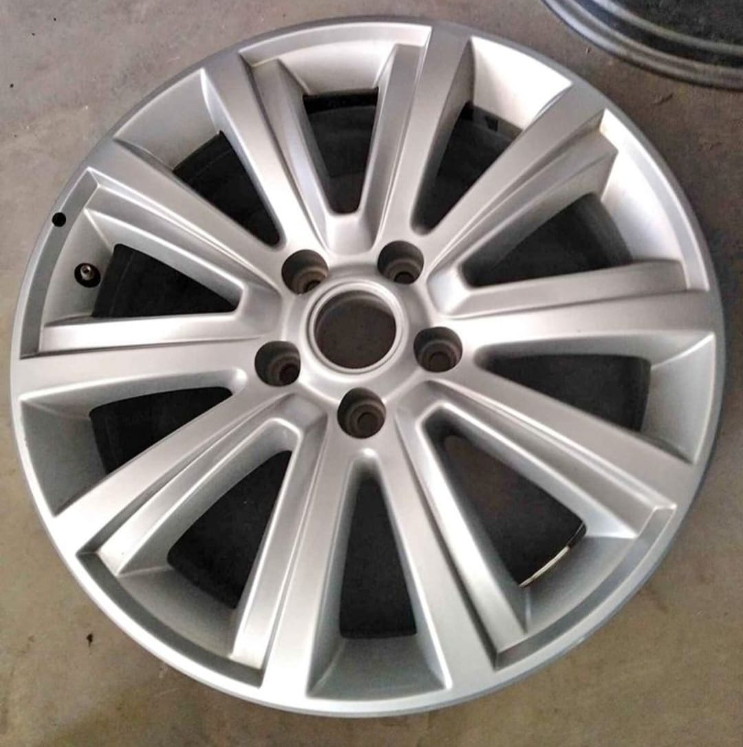 18" VW AMAROK original mag to use for spare - Private Seller 18" VW AMAROK original mag to use for spare - Private Seller