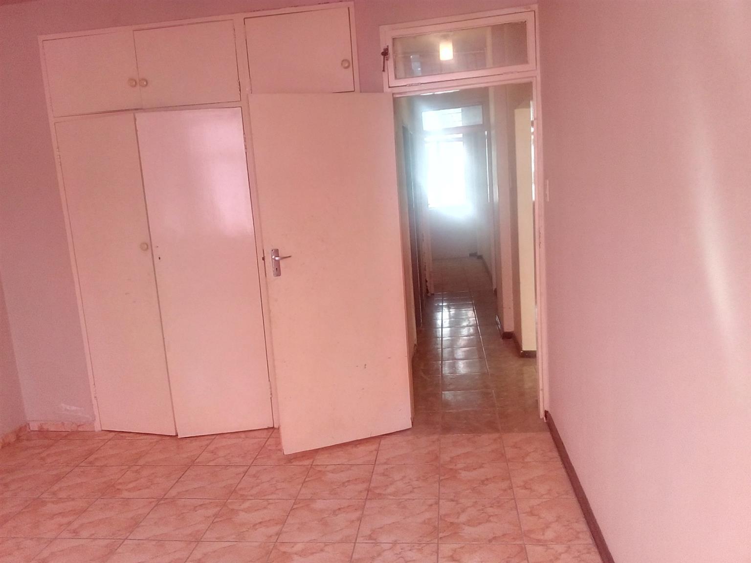 Apartment For Sale in Kempton Park Central