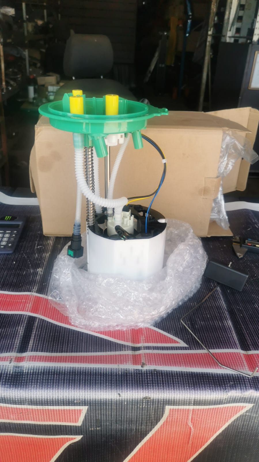 AUDI A4 B7 2.0T PETROL PUMP NEW - Private Seller AUDI A4 B7 2.0T PETROL PUMP NEW - Private Seller
