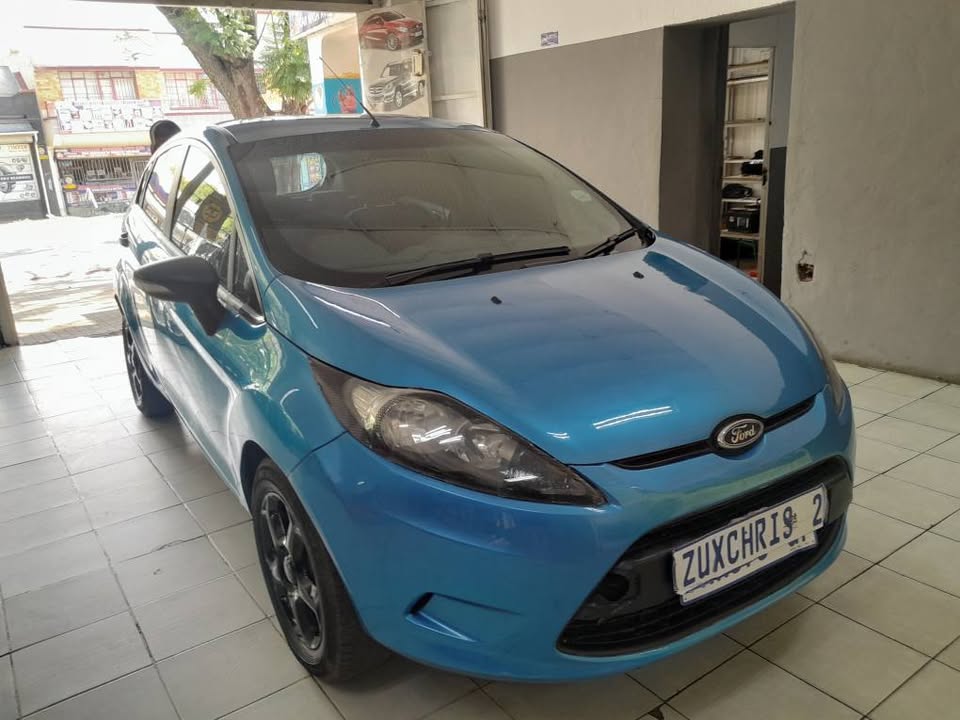 2011 FORD FIESTA 1.4 MANUAL
