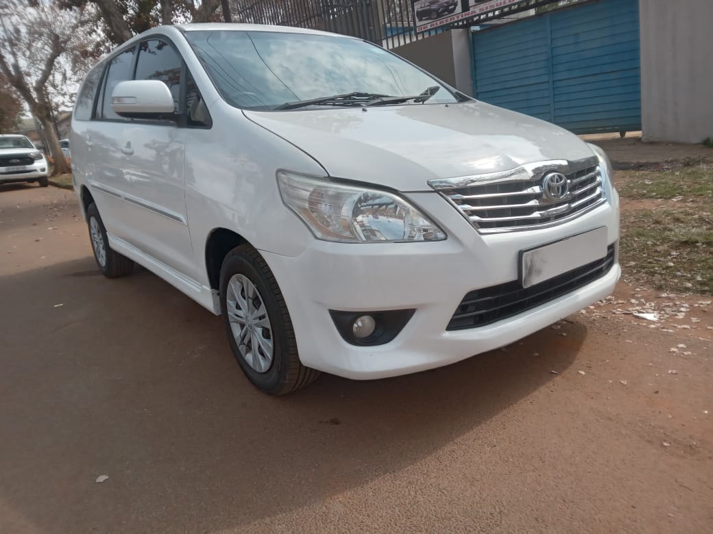 Used 2013 Toyota Innova 2.7 7-seater - Private Seller