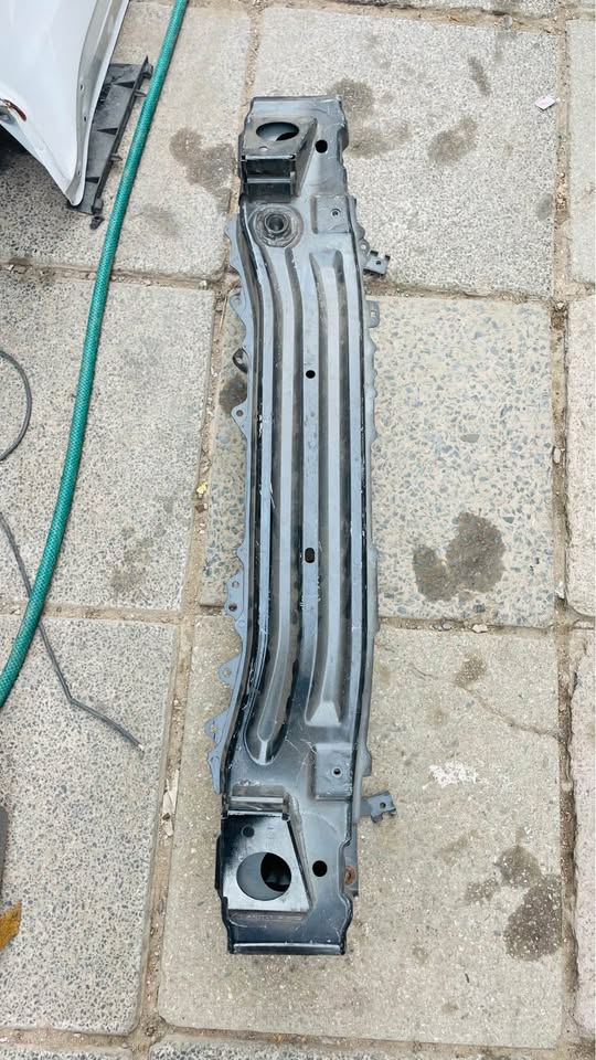 Mazda MX5 Roadstar stiffener 2005/12 - Private Seller Mazda MX5 Roadstar stiffener 2005/12 - Private Seller