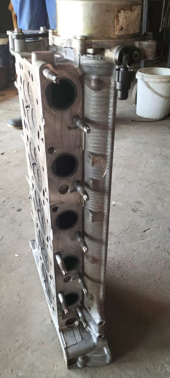 Ford 3.2 cylinder head - Private Seller