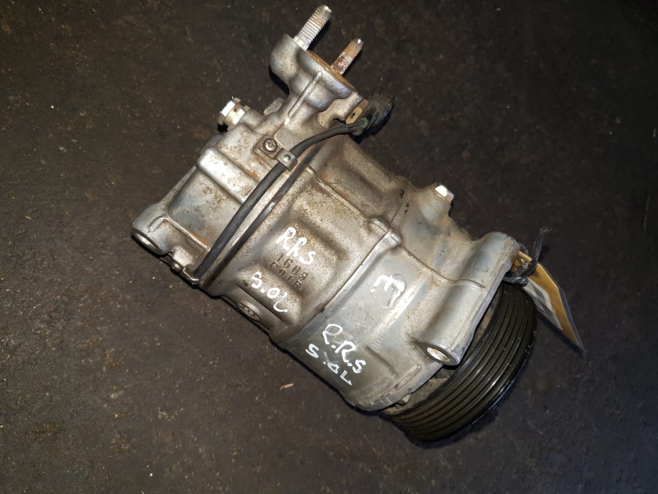 2011 Range Rover Sport 5.0L S/C V8 Used Original Aircon Pump For Sale - Private Seller 2011 Range Rover Sport 5.0L S/C V8 Used Original Aircon Pump For Sale - Private Seller