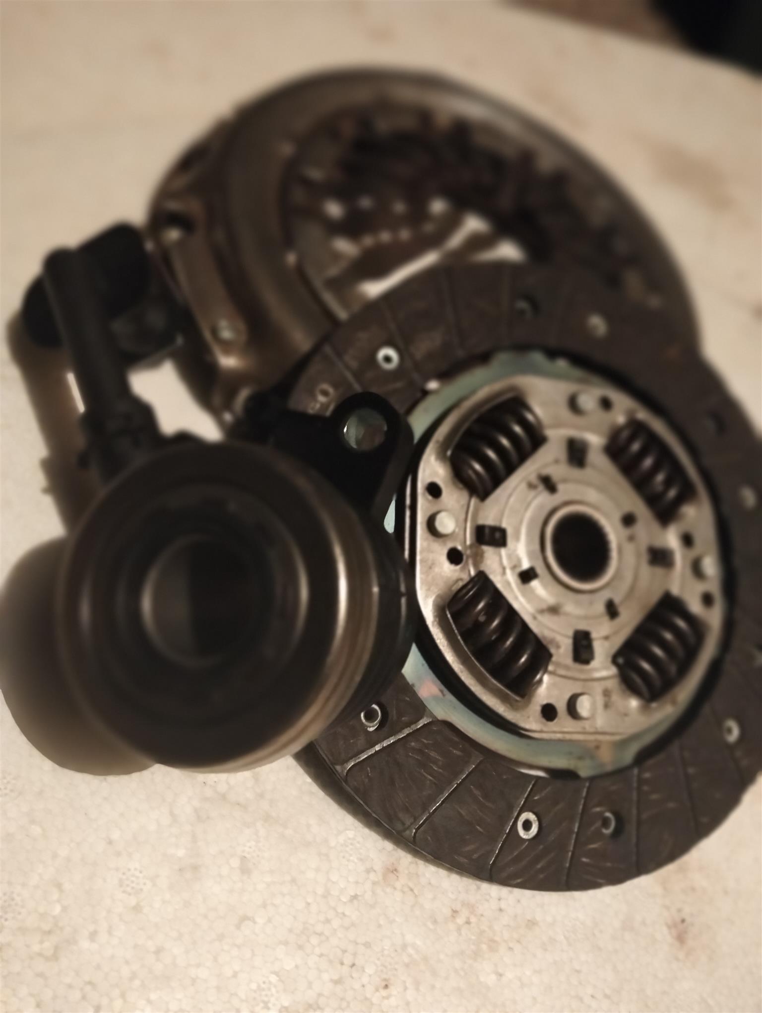 Nissan NP 200 16i clutchplate,pressureplate,thrustbearing. - Private Seller Nissan NP 200 16i clutchplate,pressureplate,thrustbearing. - Private Seller