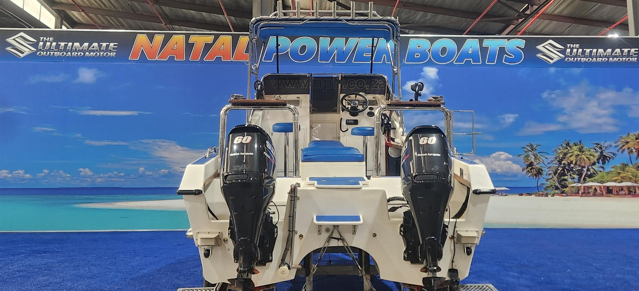YOGI CAT 500 ON TRAILER 2 X 60 HP SUZUKI 4 STROKES 2011 MODEL 190 / 200 HOURS