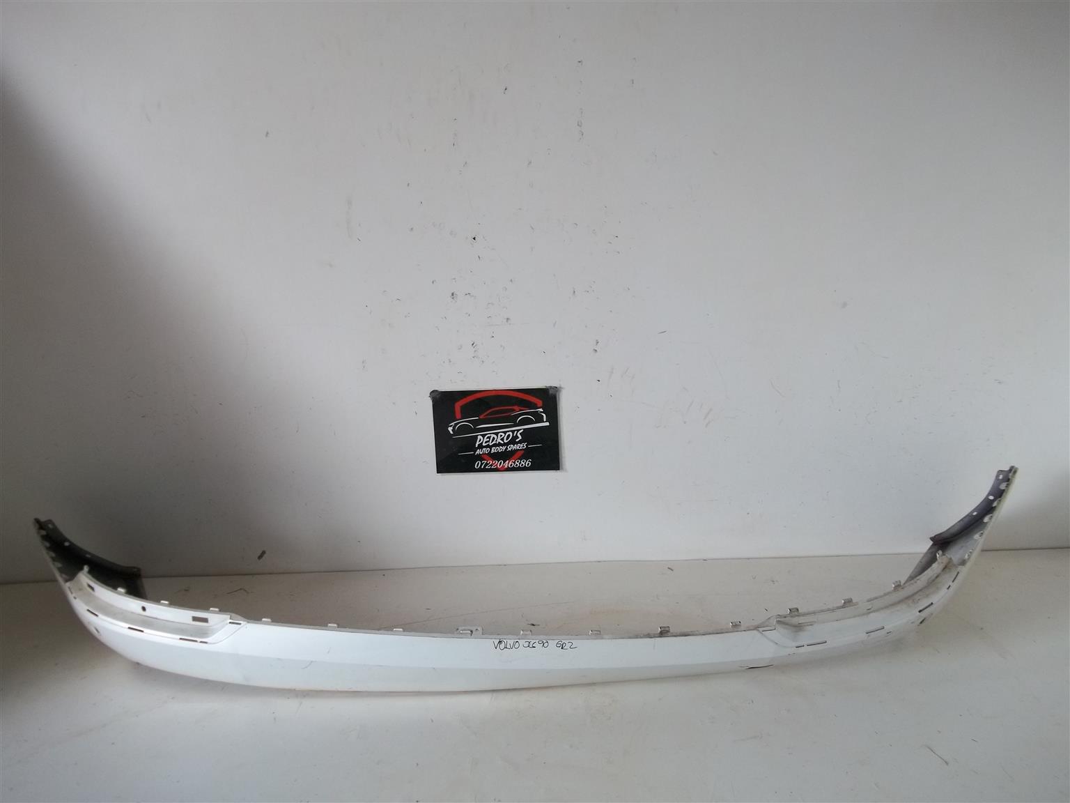 Volvo XC90 lower rear bumper - Private Seller Volvo XC90 lower rear bumper - Private Seller