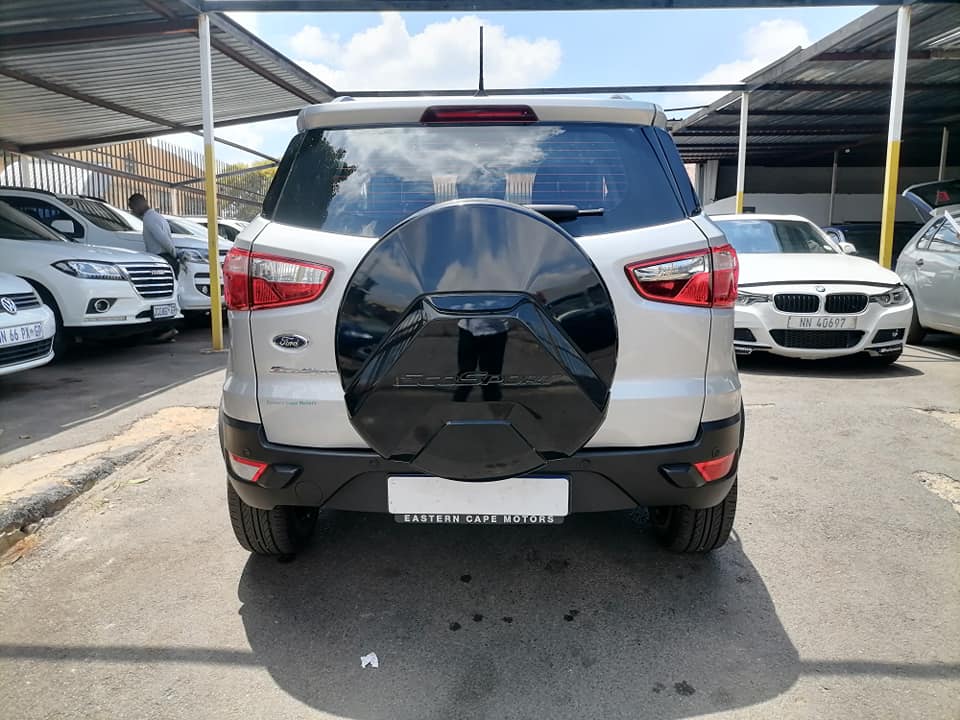 2022 Ford Ecosport 1.5 Automatic with a leather interior Service book