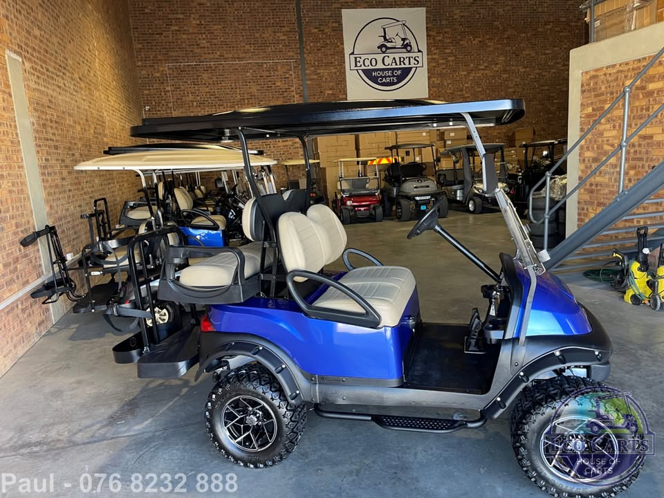 GOLF CART FOR SALE - CLUB CAR - RAISED SUSPENSION - FULL HOUSE - Private Seller