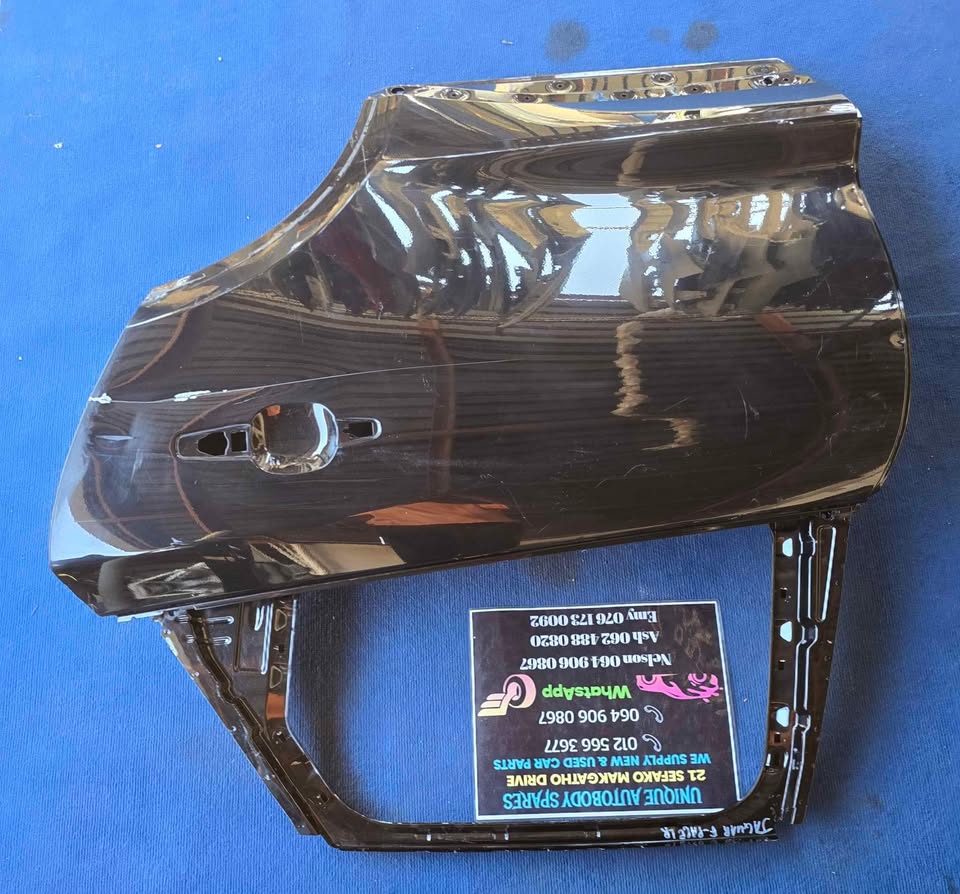 Jaguar F-Pace Left Rear Door - Private Seller