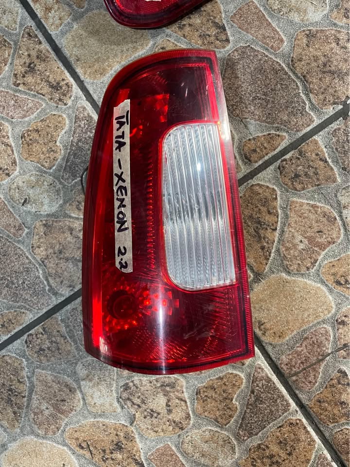 Tata Xenon taillight 2.2 taillight - Private Seller Tata Xenon taillight 2.2 taillight - Private Seller