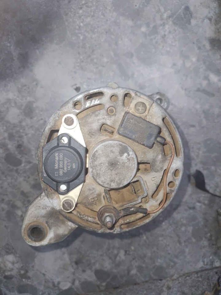 Opel Kadett/Astra Alternator - Private Seller Opel Kadett/Astra Alternator - Private Seller